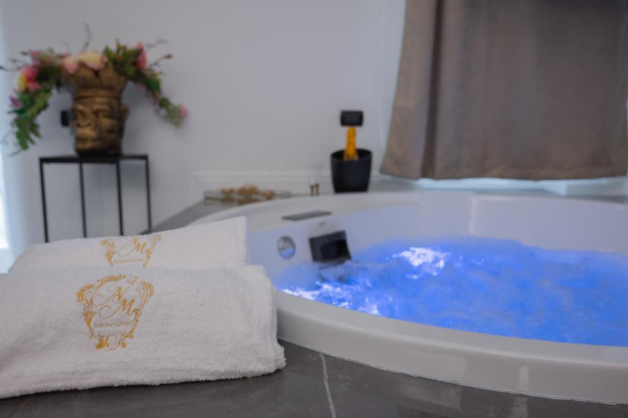 Nm Luxury Suites Pompei Exteriér fotografie