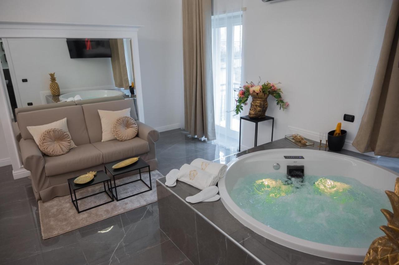 Nm Luxury Suites Pompei Exteriér fotografie